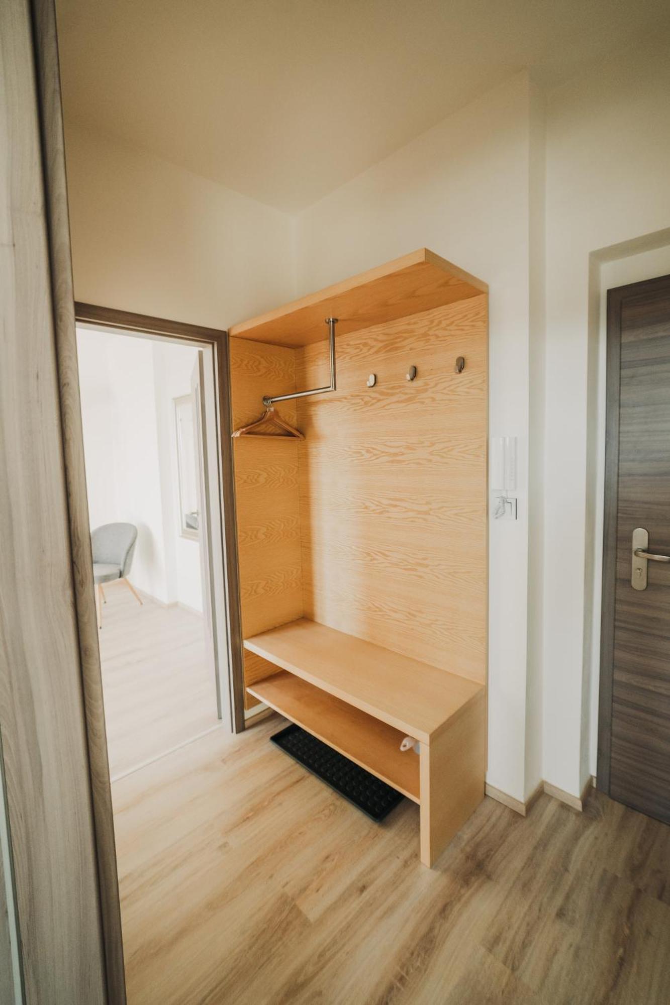 Citybeat Apartments, 400M From The Square 比尔森 外观 照片